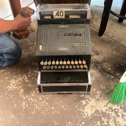 Vintage Cash Register 