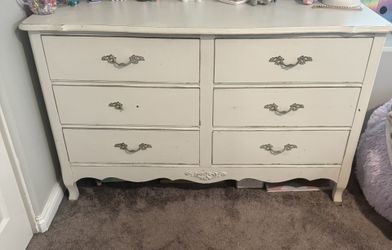 Two Vintage 6 drawer Dressers