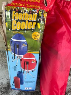 Cooler fits 40 cans Please Read