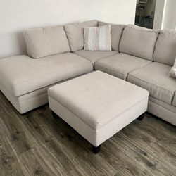 Johnathon Louis Custom Sectional 