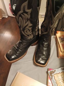 Men's  Ostrich Boots Justin