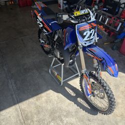 Yz85