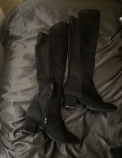 Black Knee Boots