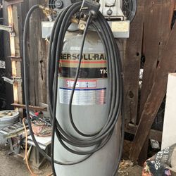 Ingersoll Rand T10 Compressor 60 Gallon