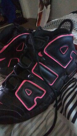 Nikes size 6