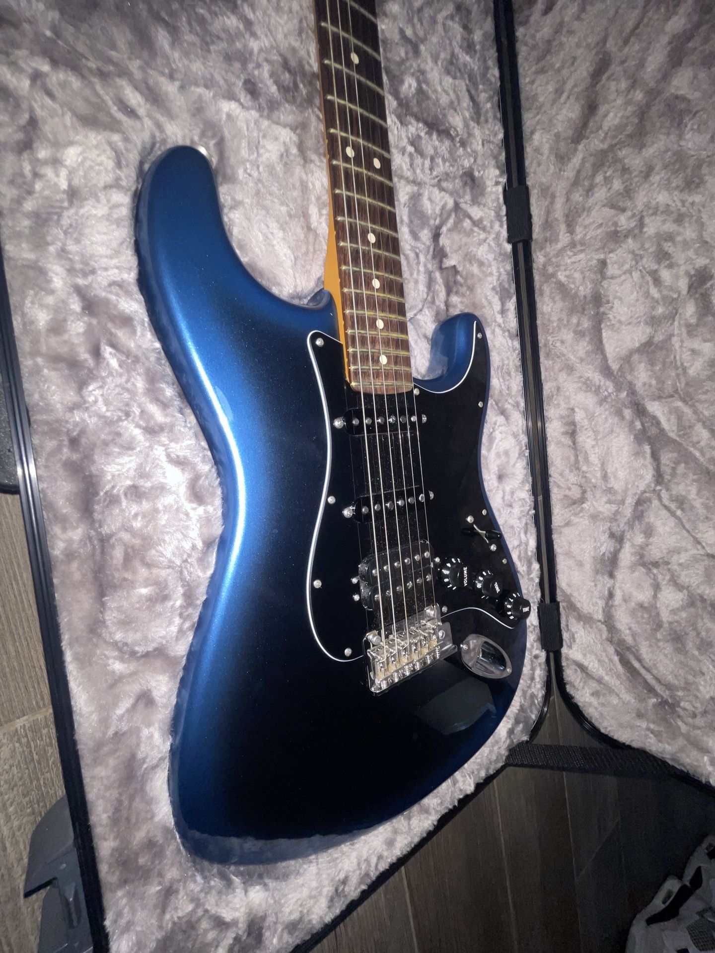 Fender American Pro II Dark Night 