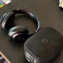 Beats Studio Pro