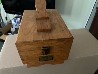 Griffin Shinemaster Wooden Shoe Shine Box