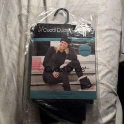 Cuddl Duds fleecewear stretchy leggings unopened