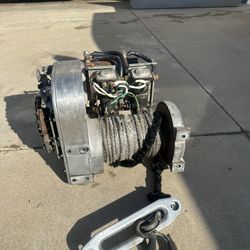 Warn 8200 Winch 