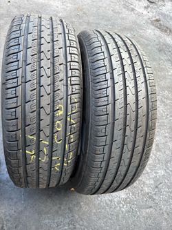 Set of 2 nice tires 265/70/17 ( We install & balance)