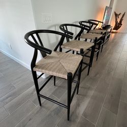 4 Kitchen island chairs