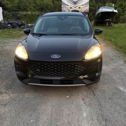2020 Ford Escape Hybrid