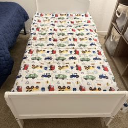 Toddler Bed + Mattress 