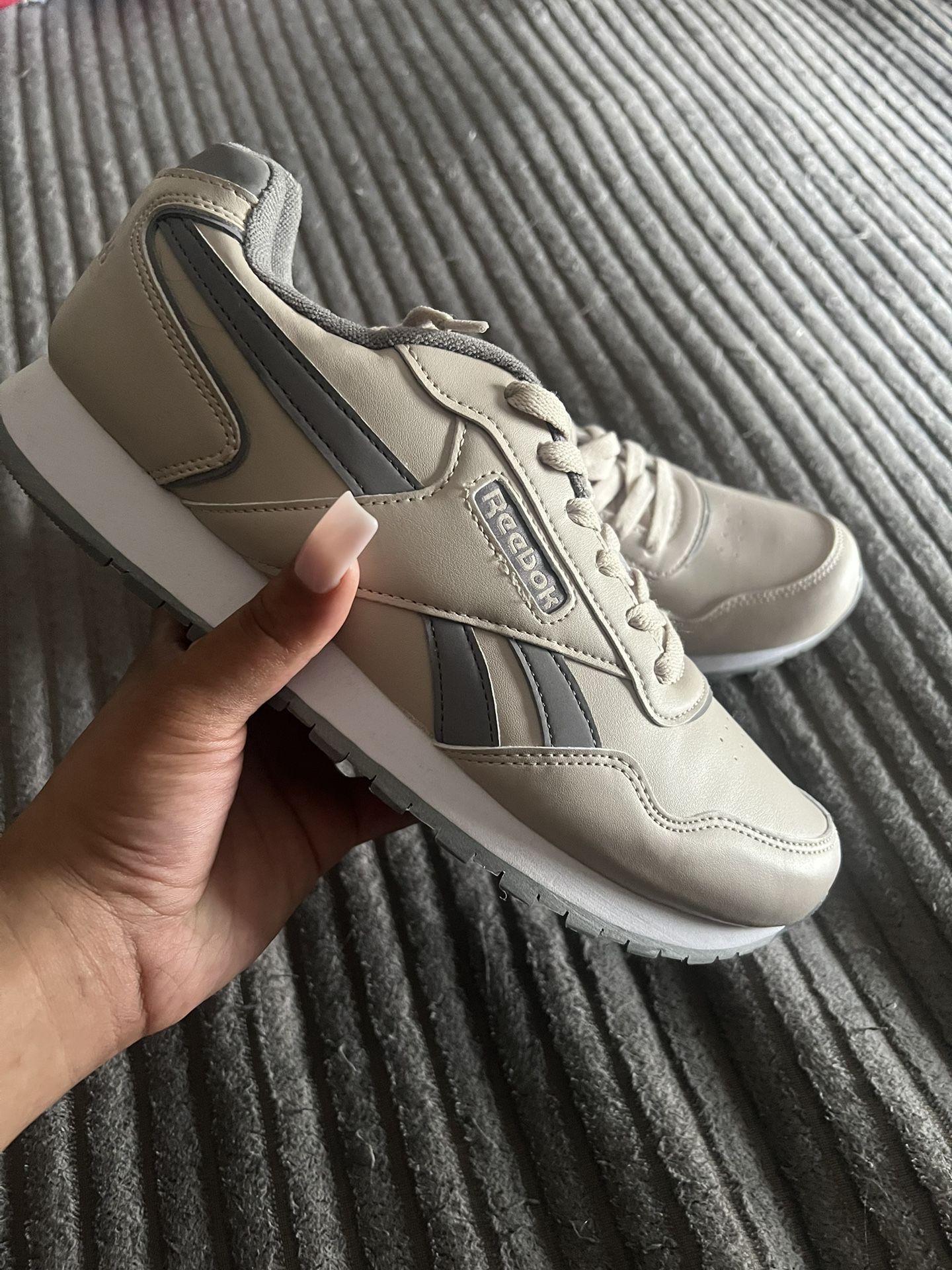 Brand New Men’s Reebok 