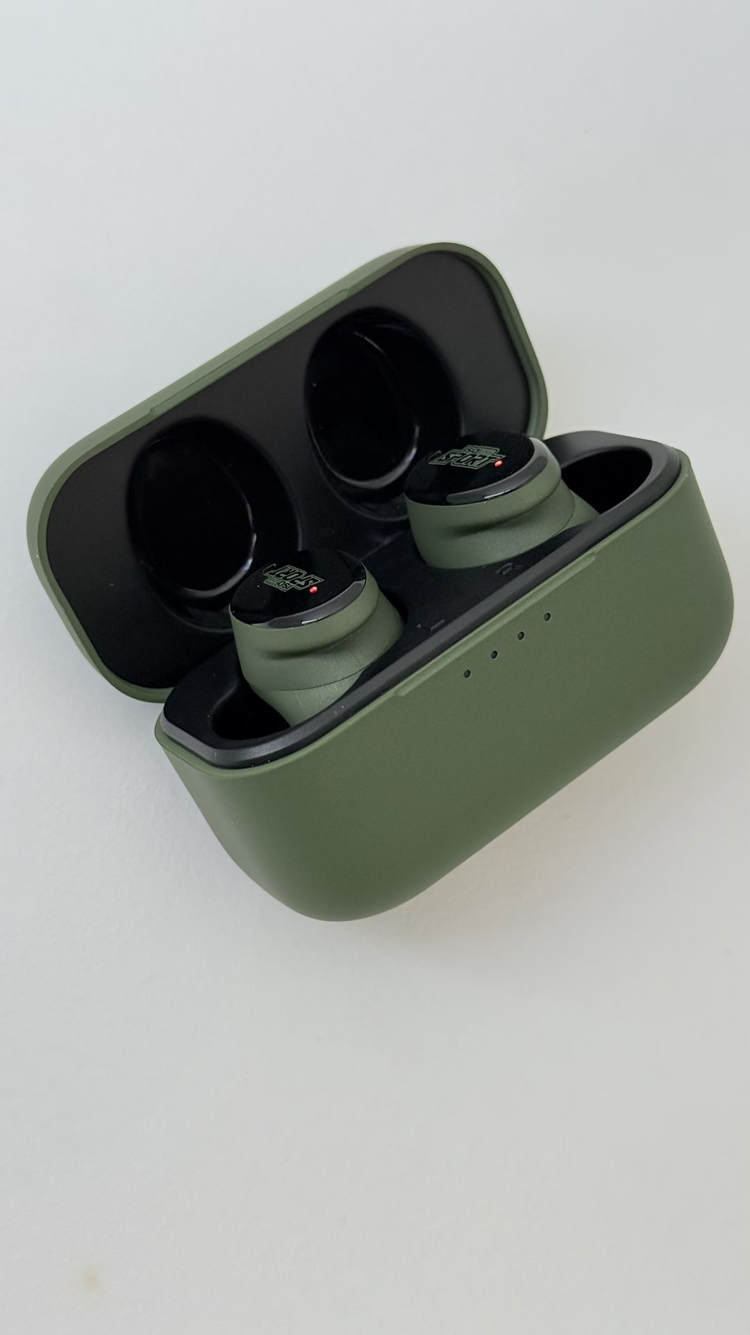 ISOtunes Caliber BT Wireless Bluetooth Earbuds with Charging Case – OSHA Compliant Hearing Protection