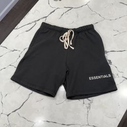 Essentials Shorts