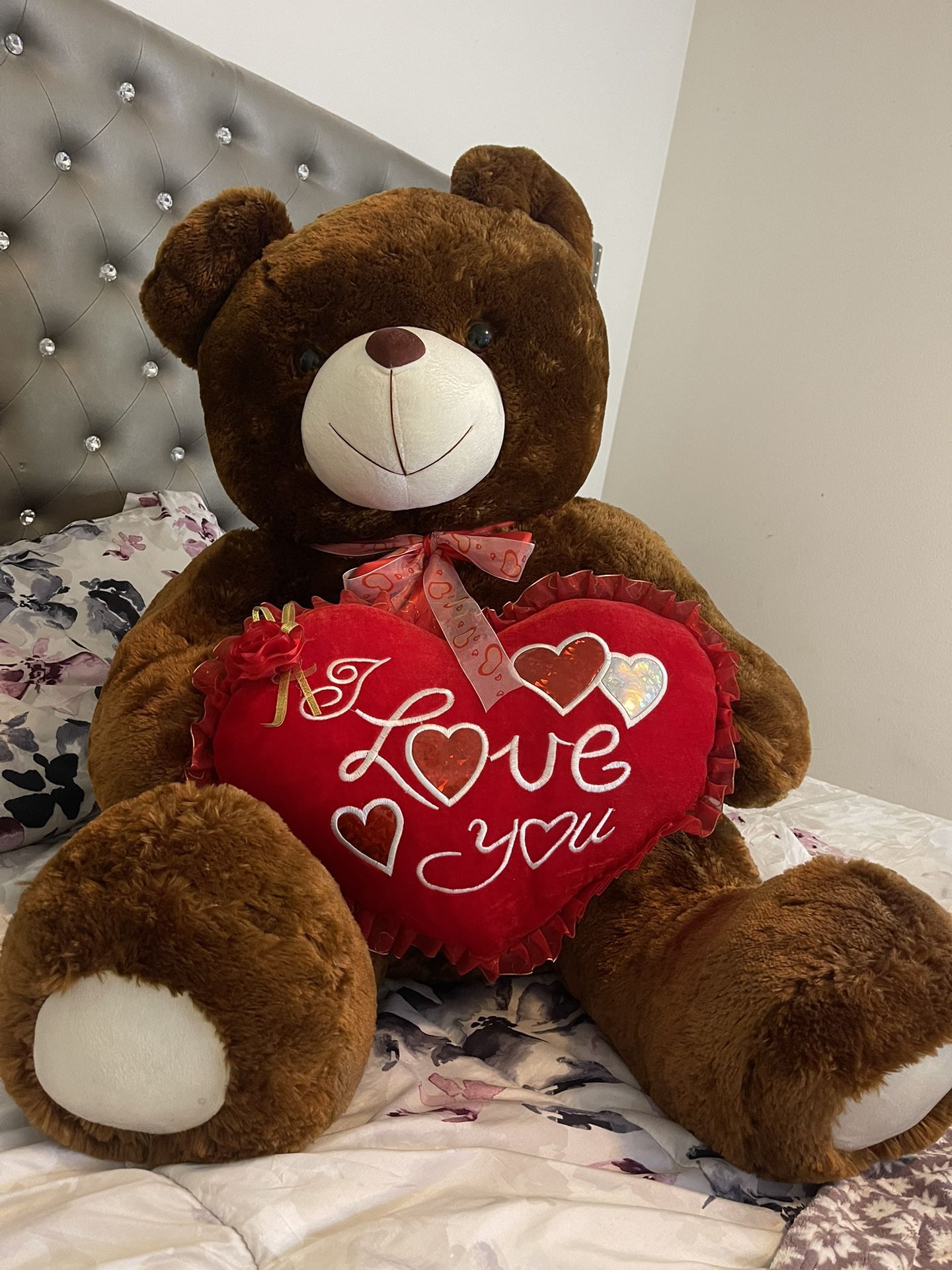 Big Teddy Bear Valentines 