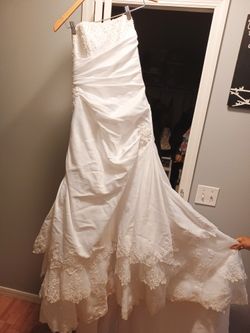 Gorgeous Wedding Gown