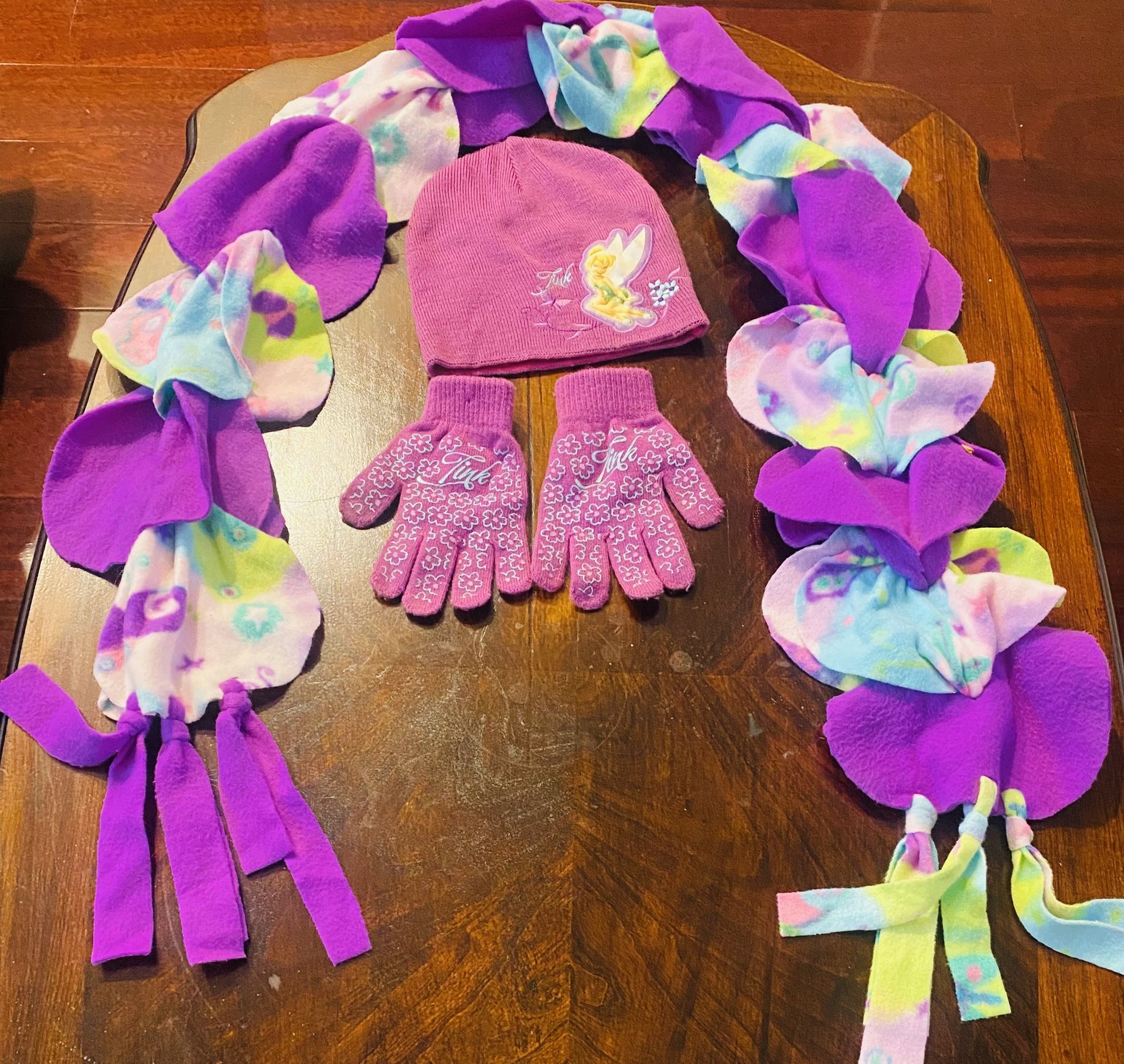 $5 Xmas Gift: Tinkerbell Hat, Scarf  & Glove Set 