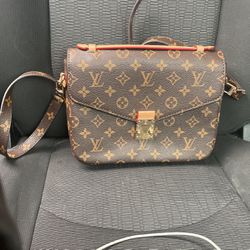 Louis Vuitton (Paris) Handbag Brown 