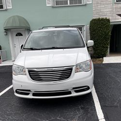 2015 Chrysler Town & Country