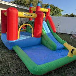 Bouncy castle For Toddlers 