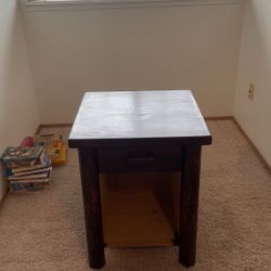 Night Stand / Bedside Table 