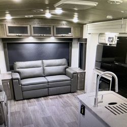 2019 JAYCO EAGLE 338RETS