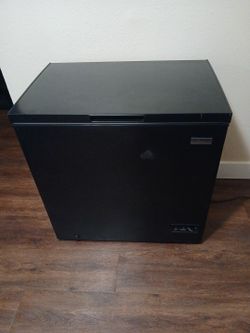 FRIGIDAIRE Deep freezer