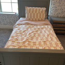 rooms to go single bed 