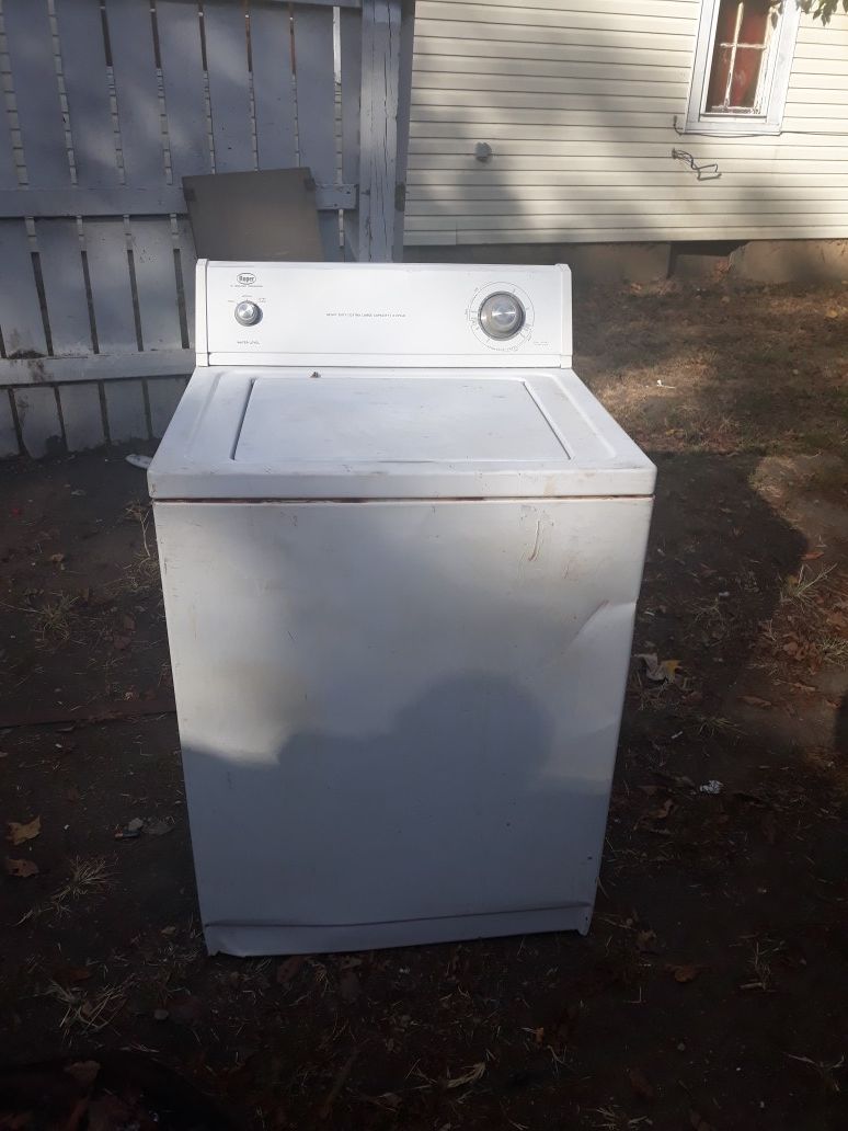 Roper full size washing machine for Sale in Middletown, OH OfferUp