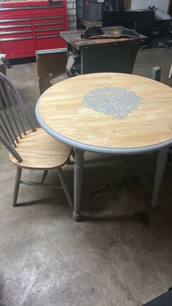 Table and 1 chair