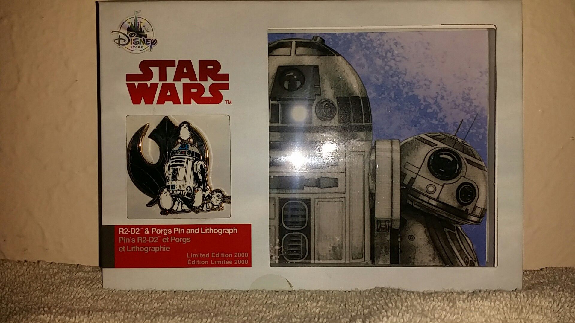 Star Wars Disney Store R2-D2 Pin LE 2000