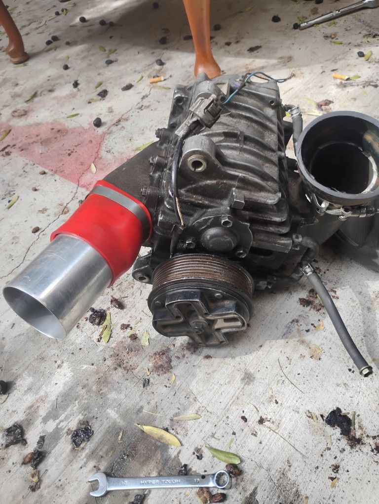 Supercharger For 4-6 Cylinder