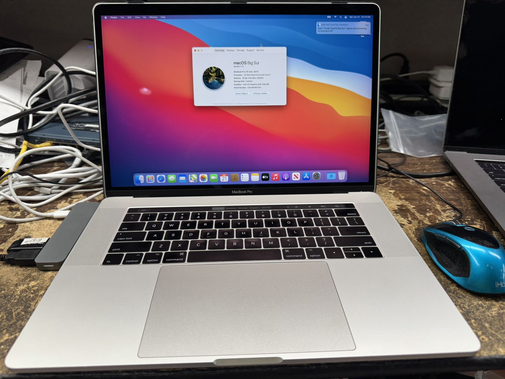 Macbook Pro 15” 2017 16gb Ram 2tb Hard Drive With Cover Shell Very Well Protected 