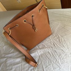 Tommy Hillfiger cross body purse