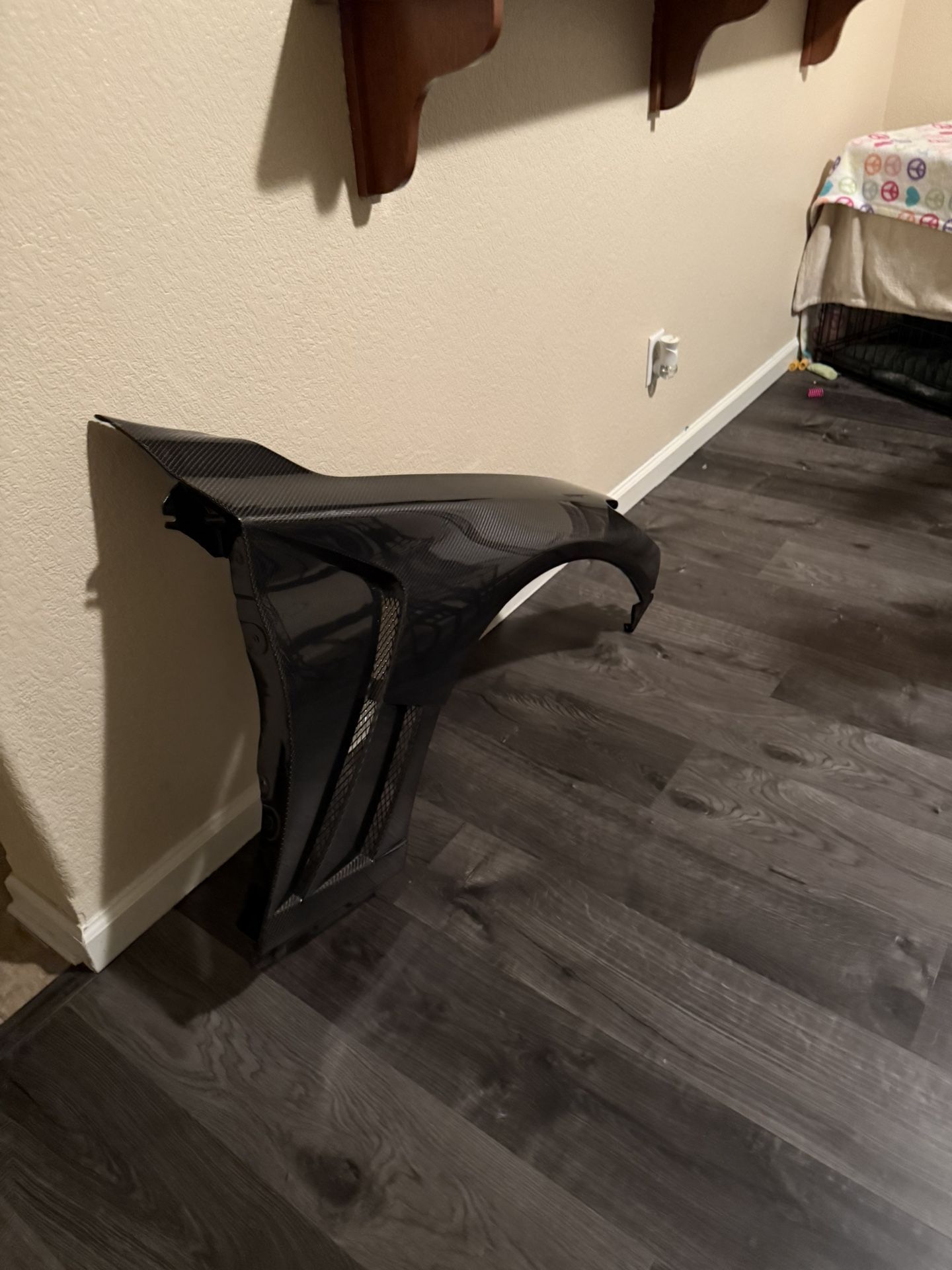 q50 v5 carbon fenders