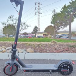 Open Box Electric Scooter Like New 20mph 20miles Foldable 