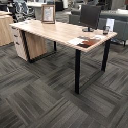 New - 60" x 30" Desk with Beveled Metal Legs