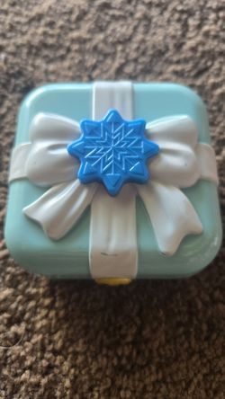 SMALL POLLY POCKET SET 