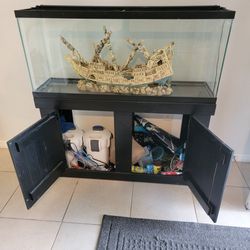 50 Gallons Fish Tank With Two Filters And Accessories 