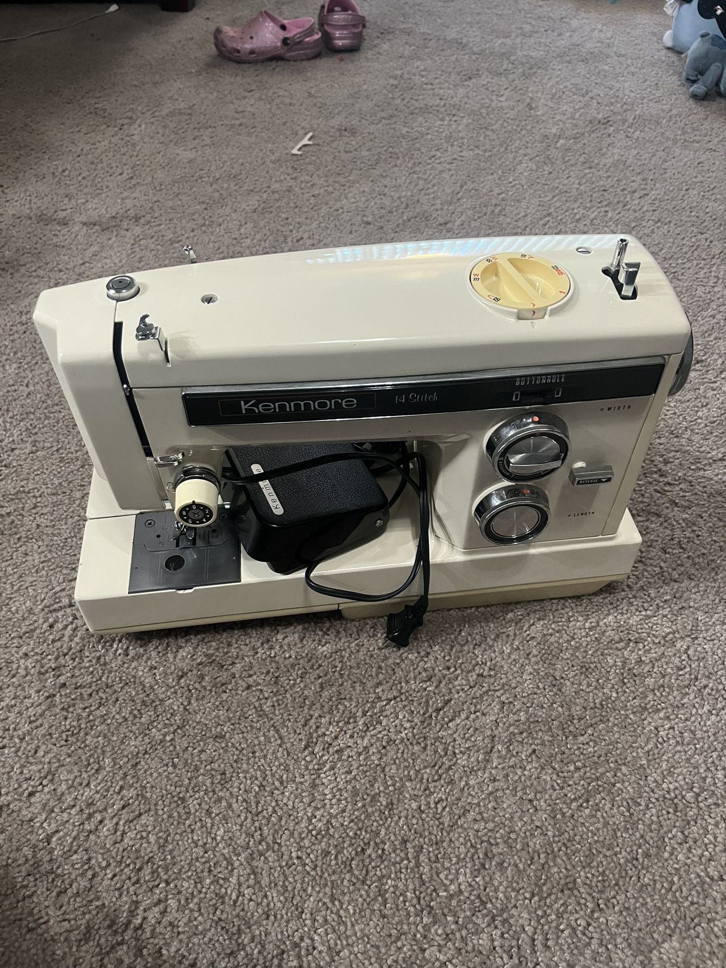 Kenmore Sewing Machine 
