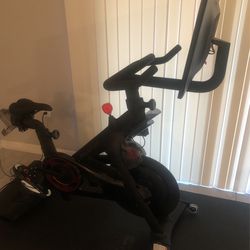 Peloton Bike