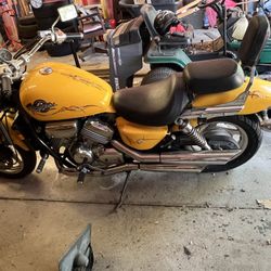 1995 Honda magna Magna