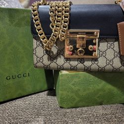 Gucci Padlock Shoulders Bag GG Coated Canvas And Leather