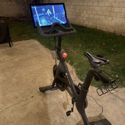 Peloton Bike 