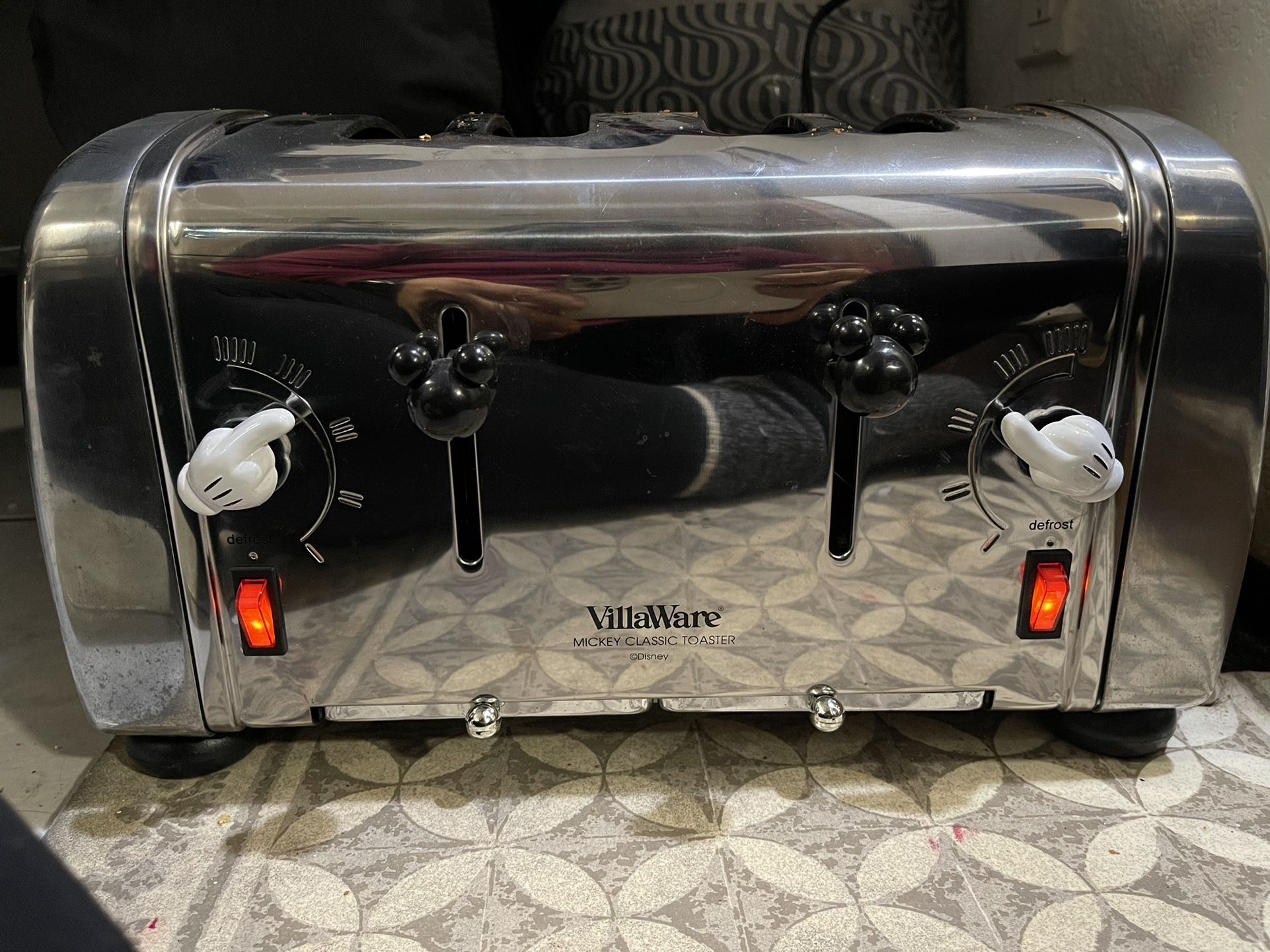 Disney 4 Slide Musical Mickey Mouse Toaster