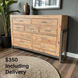 Ashley Furniture Rustic Solid Wood 9-Drawer Dresser – Free Delivery 🚚 