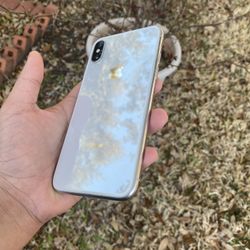 📱iPhone X 64GB Works great. Msg me for store address, we sell a lot of phones like this 📱